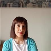 Ciao a tutti! Sono Giulia , una formatrice appassionata con 6 anni di esperienza nell'orientamento alla carriera